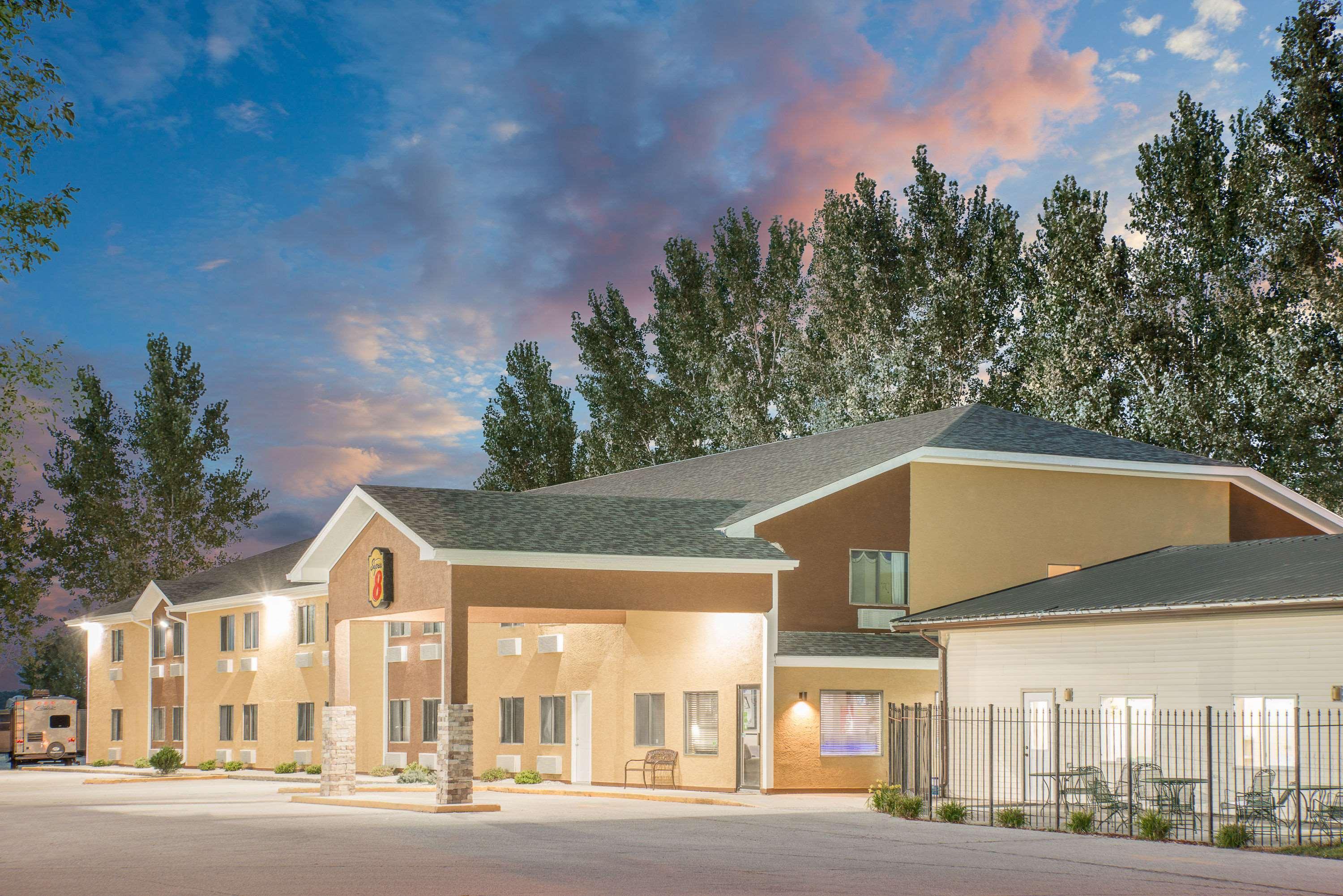 Super 8 By Wyndham Webster City Ia Exteriör bild